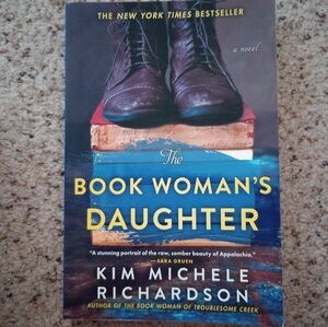 The Books Woman's Daughter By Kim Michele Richardson